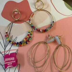 Lot of 2 Geometrical Gold Tone Earrings